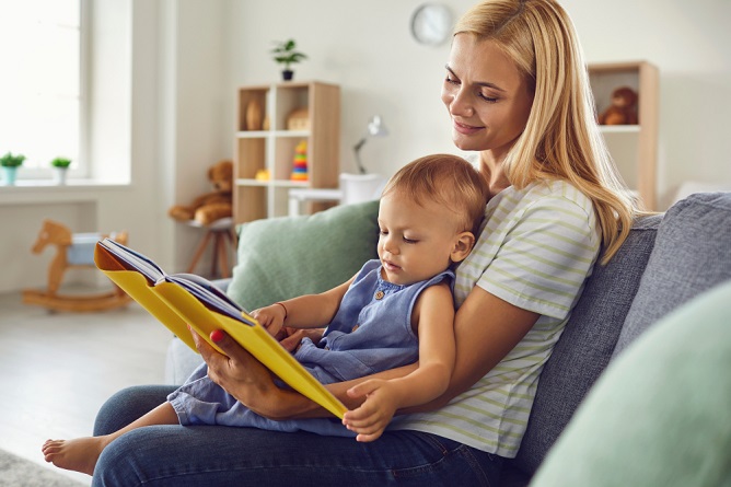 motivating-your-children-to-read-early